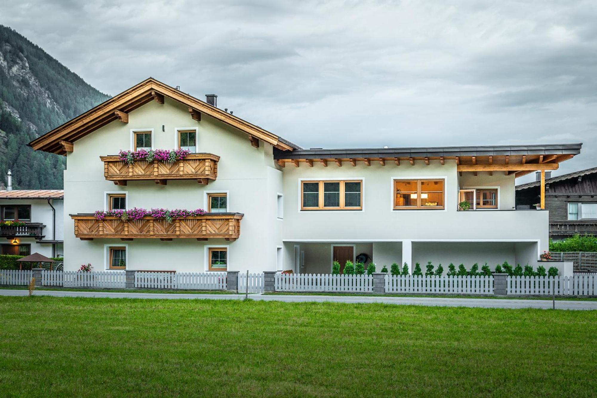 Haus Viktoria Apartment Langenfeld Exterior photo